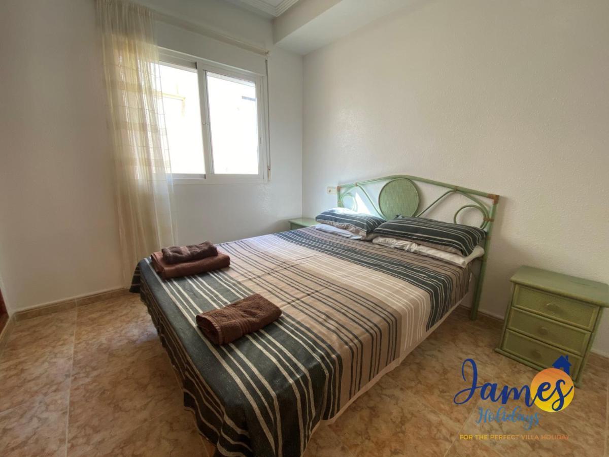 La Cinuelica, R1 1St Floor Apartment Com Pool L180 Торрев'єха Екстер'єр фото